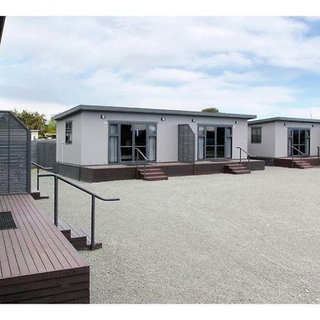 Pine Lake View Lodge Kaiapoi Luaran gambar